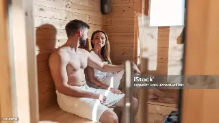 热气腾腾的健康秘籍：重庆人不得不爱的桑拿养生大法，解乏排毒就靠它！