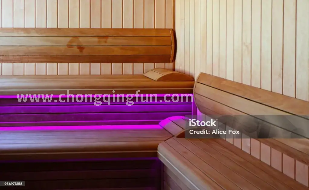 重庆按摩技师正在工作